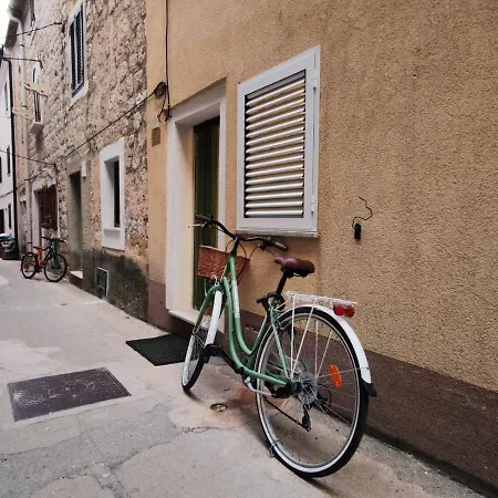 3 Bedroom House * Pag Town